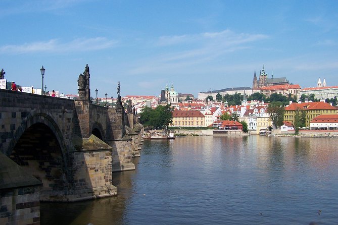 1 hour Prague Panoramic Vltava River sightseeing Cruise - Audio guidance in English: great when it’s clear, tricky when it isn’t