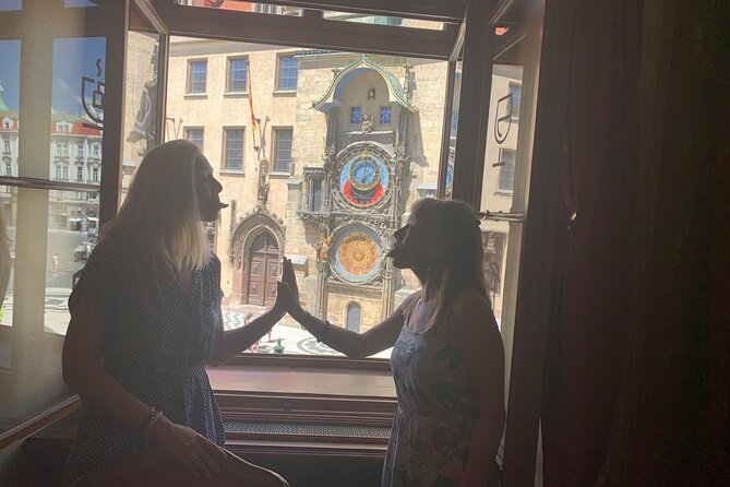 Best of Prague Private Tour with PERSONAL PRAGUE GUIDE - Old Town Square and the Astronomical Clock: why the hourly show is worth it