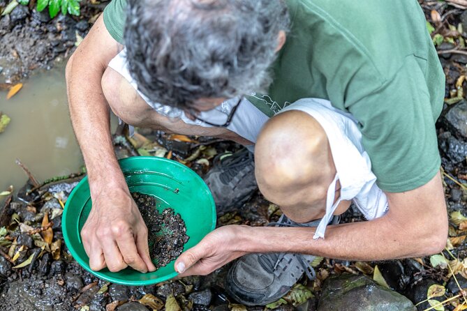 Countryside, Czech Garnet Panning, Farm,Lunch&Beer 4WD Adventure - Guide quality matters more than most people think