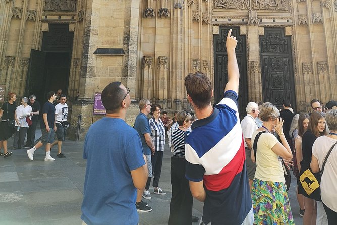 Discover Prague Private Tour - 3 hours - Wenceslas Square and Velvet Revolution context in about 15 minutes