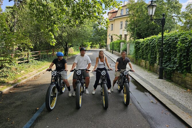 Ebike tour in Prague - Express Tour - Wenceslas Square and Prasna brana: orientation at street level