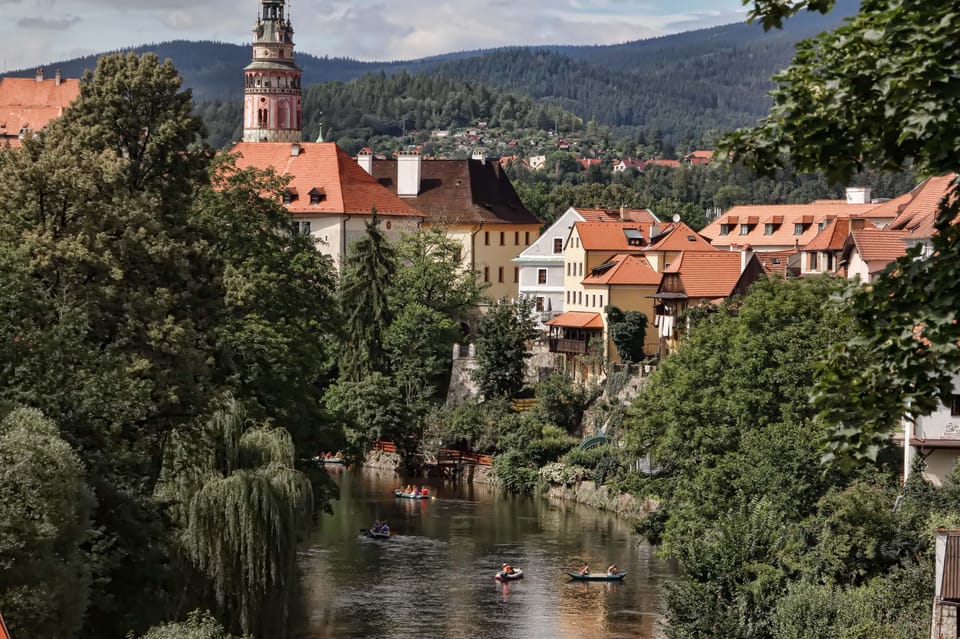 From Prague: Český Krumlov Full-Day Tour with Pickup - Why Český Krumlov feels different than other day trips