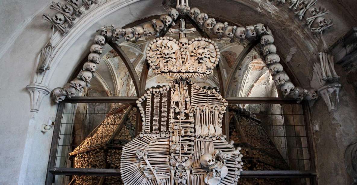 From Prague: Kutna Hora and Bone Chapel Tour - Key highlights