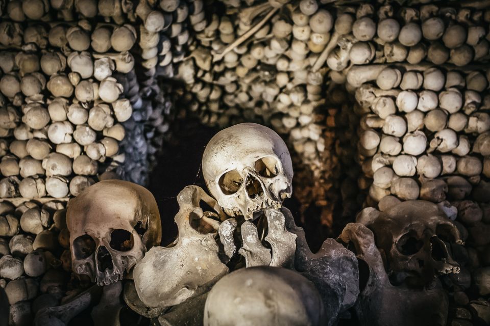 From Prague: Kutna Hora and Bone Chapel Tour - Price and group value: when $823 makes sense
