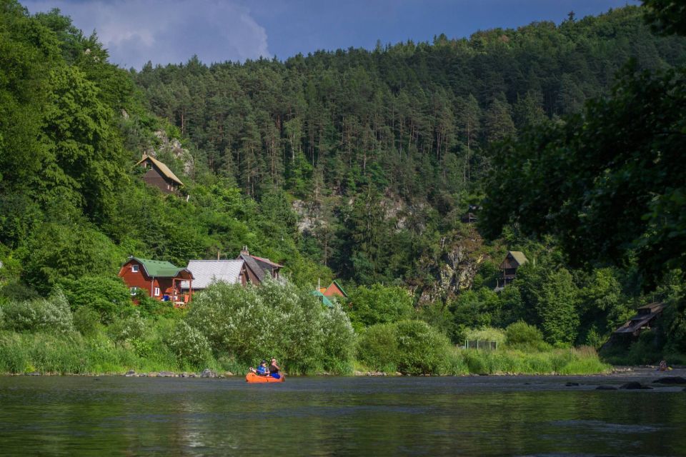 From Prague: Sazava River Canoe Day Trip for All Levels - What to wear: the wet-foot reality and the wetsuit option