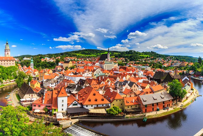 Full Day Cesky Krumlov Private Tour from Prague - How the Day Flows: Your Route From Prague to Český Krumlov