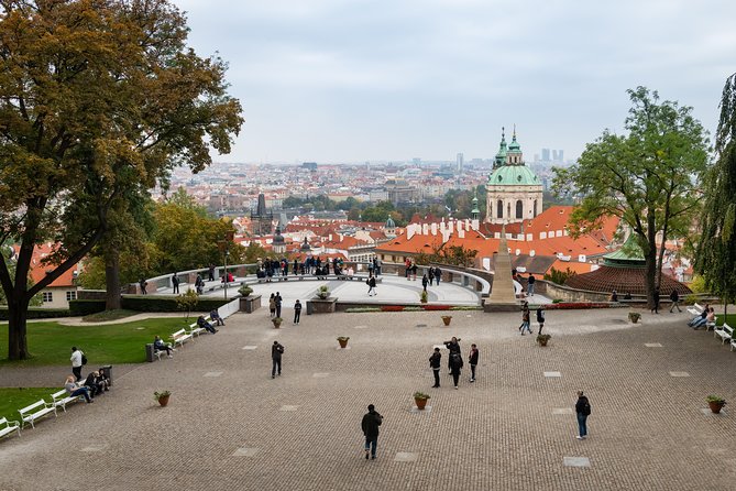 Full-Day Prague Tour with Prague Castle, Lunch and Vltava Cruise - Old Town + Jewish Quarter Walk: The City’s Biggest Hits in One String