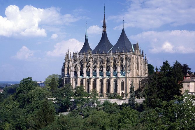 Kutna Hora Half-Day, Incl. the Bone Church & St.Barbara Cathedral - St. Barbara’s Cathedral: Gothic miners’ pride in 30 minutes