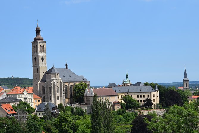 Kutna Hora Half-Day, Incl. the Bone Church & St.Barbara Cathedral - Kutná Hora’s medieval center: fountain, Italian court, and church-hopping