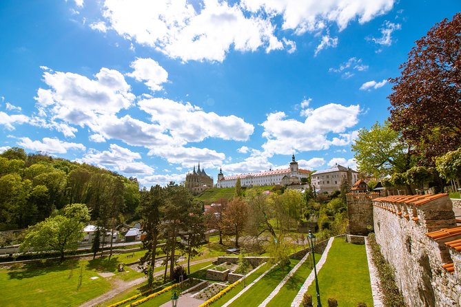 Kutna Hora Private Day Trip from Prague by Train - Prague to Kutná Hora by train: less stress, more looking