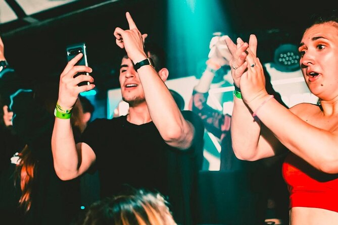 MONDAYS LIKE FRIDAYS - GIRLS 3 FREE DRINKS | Admission Ticket - Who This Fits Best (and Who Might Want a Different Prague Night)