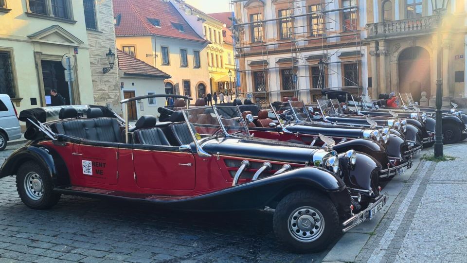 Prague: 1-Hour Private Tour in Vintage Car - Why the Mercedes 770K-style ride works in Prague