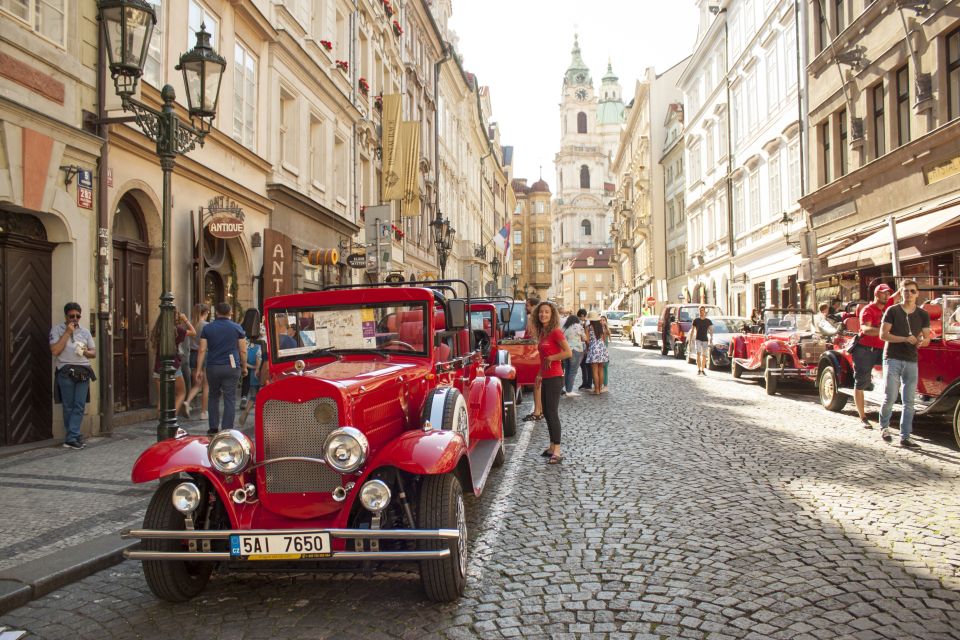 Prague: 1-Hour Vintage Car Tour - Old-New Synagogue Area: A Moment That Adds Depth