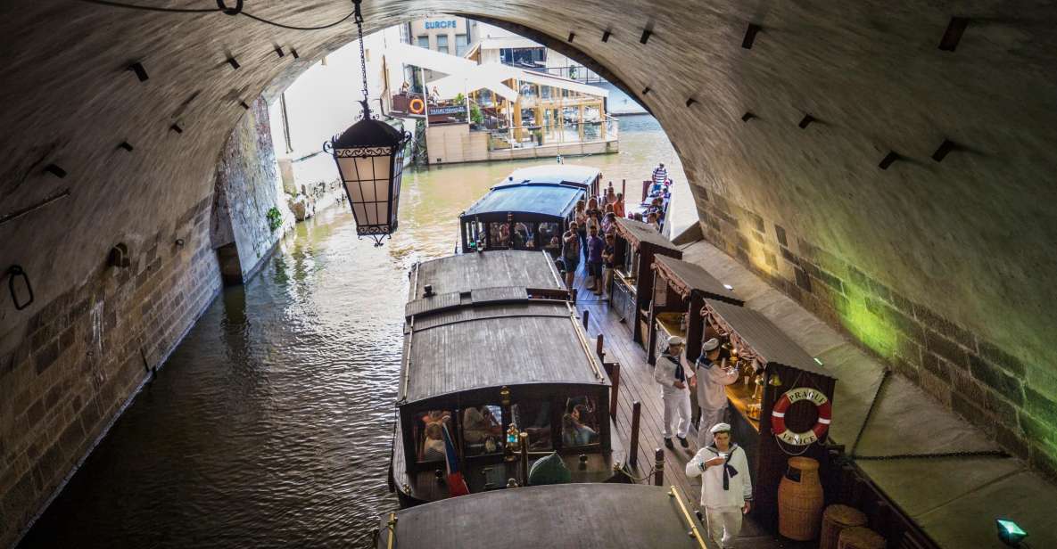 Prague: 3–Hour Castle Grounds Walking Tour and River Cruise - Key highlights worth targeting
