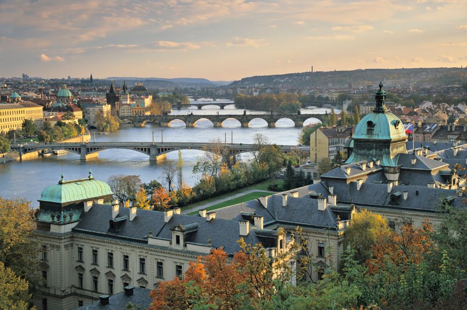 Prague 3-Hour Sightseeing Tour by Electric Bike - Letná Park: Expo 58 Memories and a Real Local View