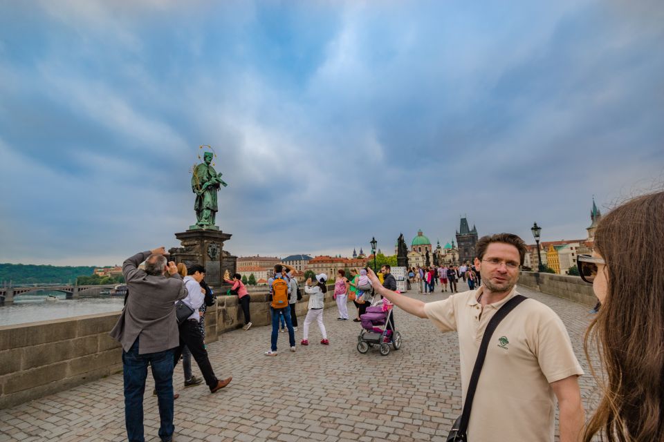 Prague: 3-Hour Walking Tour of Old Town & Prague Castle - Tips to get the most from your 3 hours in Prague