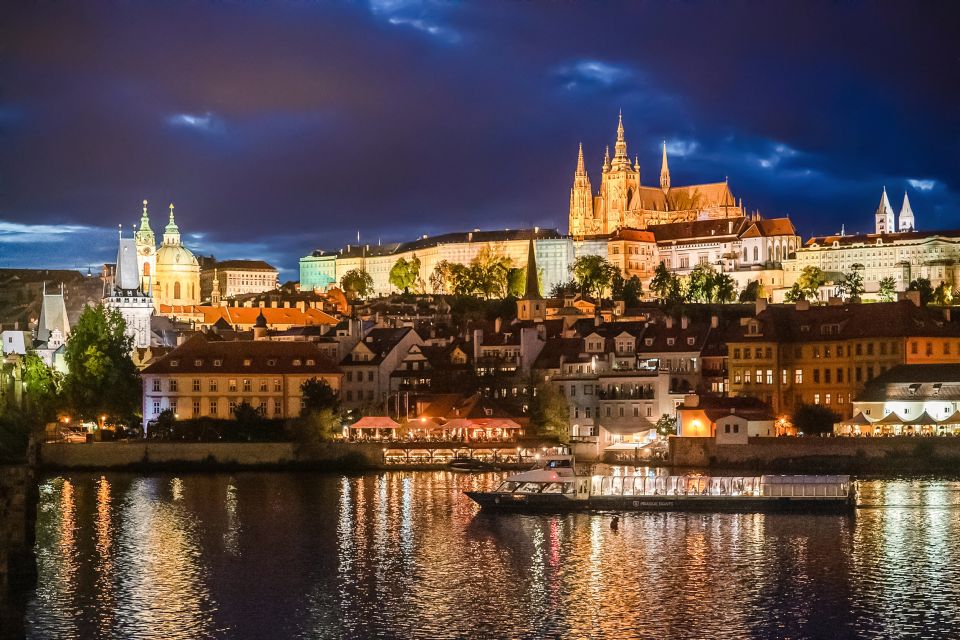 Prague: 50-Minute Sightseeing Evening Cruise - Charles Bridge and Prague Castle From the River: Why This Perspective Matters