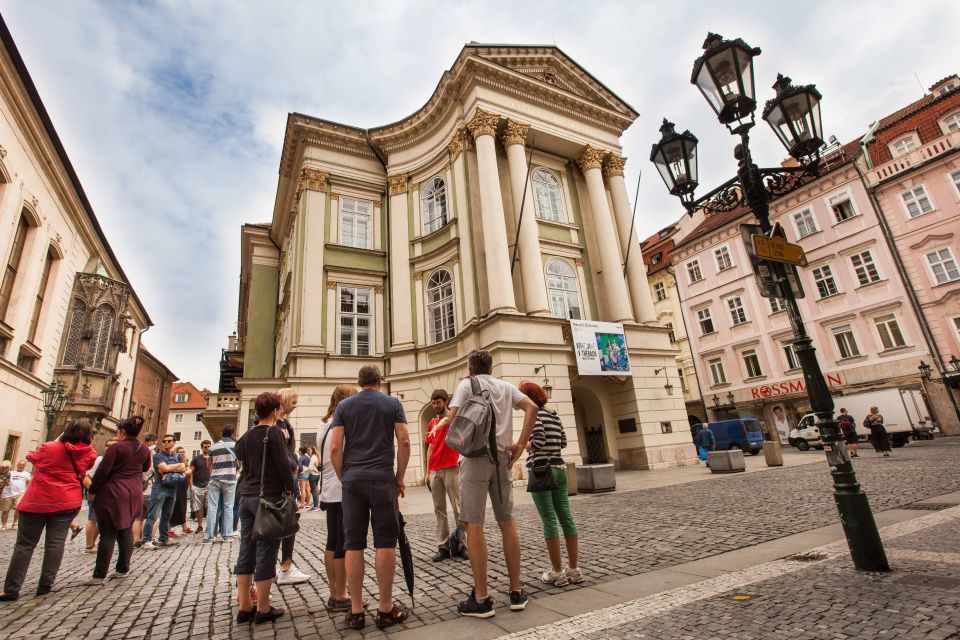 Prague: 6-Hour City Tour including Cruise and Lunch - Prague Castle by tram: the big complex, made understandable