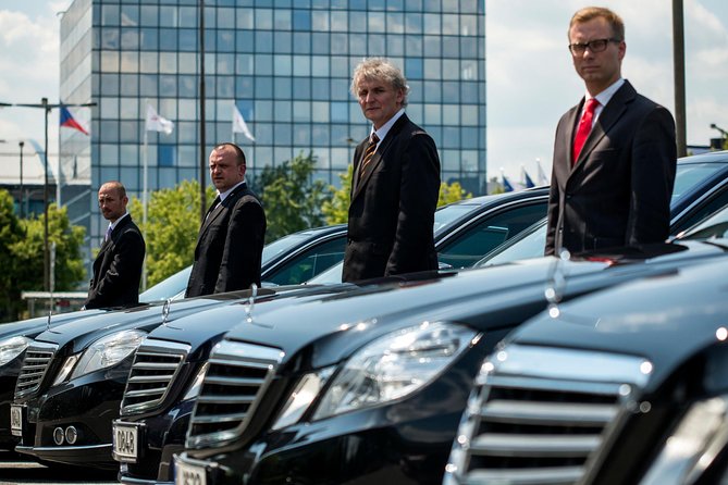Prague Airport Private Arrival Transfer - Comfort After Landing: Air-Conditioned Ride and Bag Handling