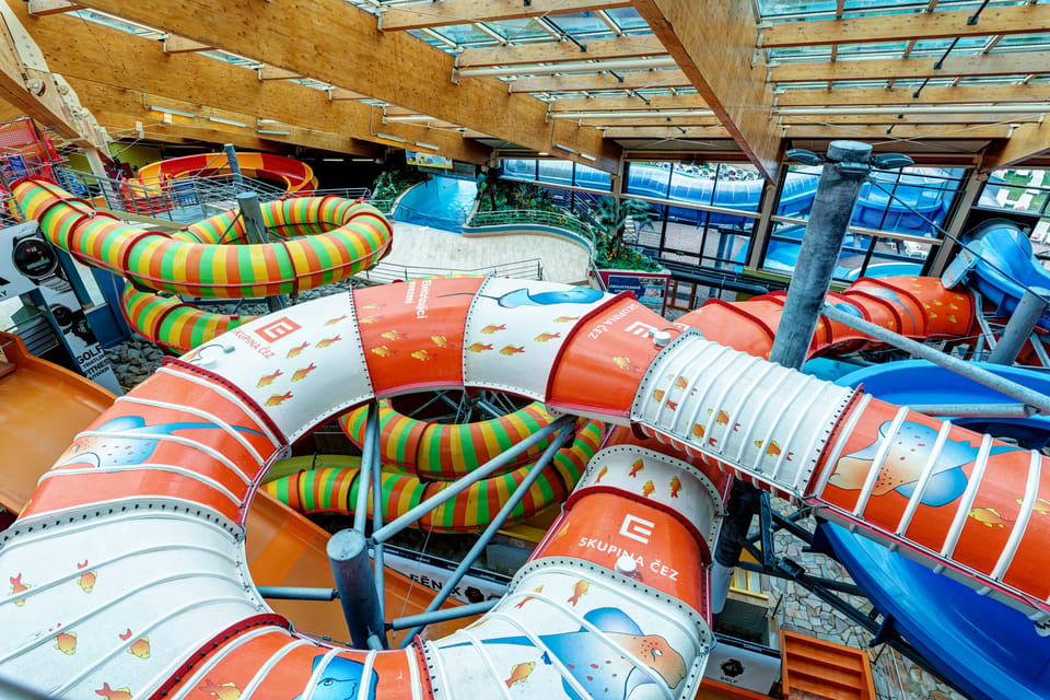 Prague: Aquapalace Indoor/Outdoor Water Park Ticket - Height rules for kids: what it means for families budgeting and packing