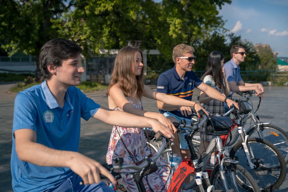 Prague: Bike or E-Bike City Tour with A Local Guide - E-bike vs bike: the hill math in central Prague