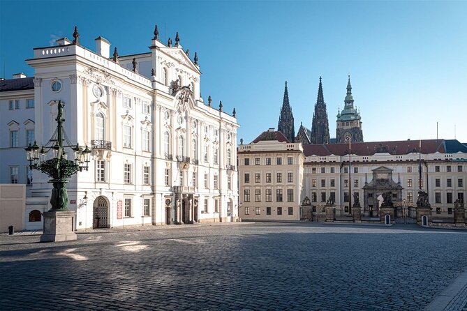 Prague Castle District Tour - Stop 3: Loretánské náměstí and Loreta’s Holy House Replica (20 Minutes)