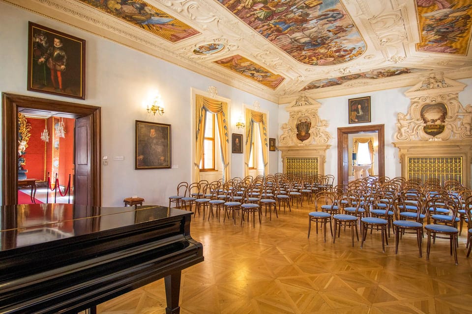 Prague Castle: Midday Classical Concert at Lobkowicz Palace - Key highlights I’d plan my trip around