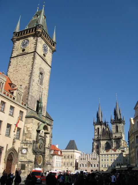 Prague City: 1-Hour Orientation Tour by Bus - Why this Prague Old Town–New Town–Lesser Town loop is worth it