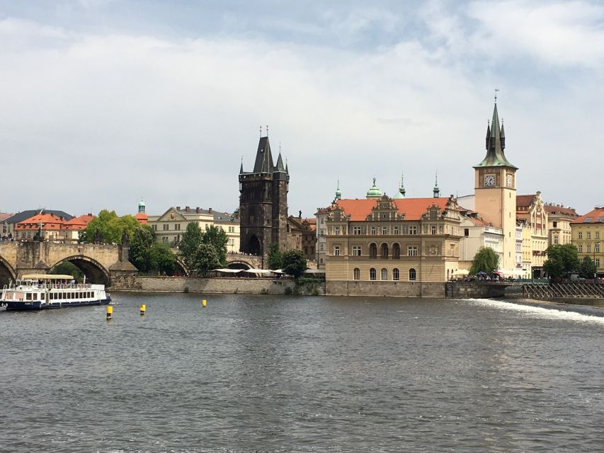 Prague City: 1-Hour Orientation Tour by Bus - Lesser Town (Malá Strana): Baroque Prague with a medieval note