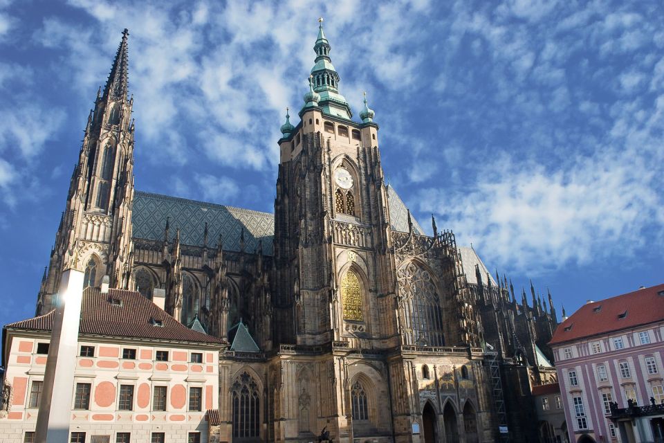 Prague: City Highlights Private Walking Tour - Charles Bridge in 30 minutes: the shortcut to Prague’s postcard view