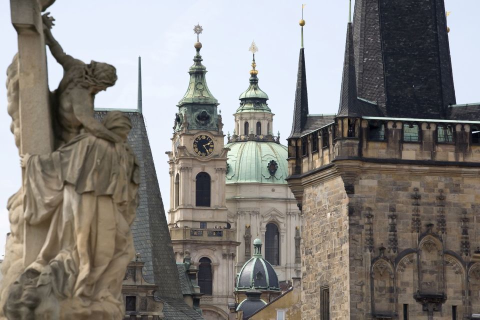 Prague: City Highlights Private Walking Tour - The optional Prague Venice Canal boat ride: choose views over steps