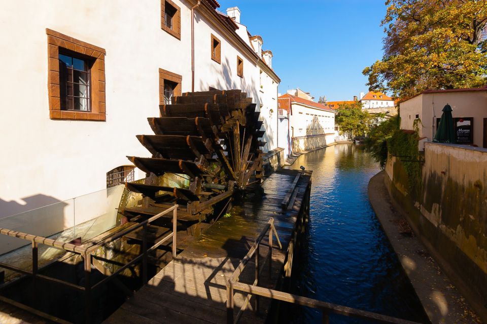 Prague: City Highlights Private Walking Tour - Personalization that actually shows up in the route