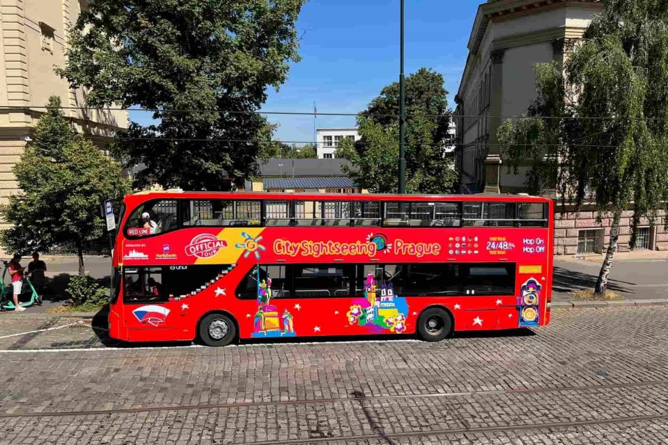 Prague: City Sightseeing HOHO Bus Tour & Optional Boat Tour - Prague Castle and Old Town Square: best ways to use your hop-off time