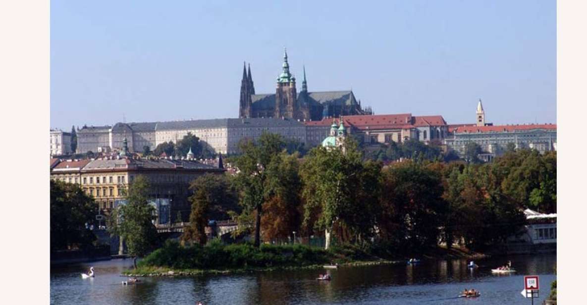 Prague: Classic City Bike Tour - Gear and guide audio: why this ride feels calmer than you’d expect
