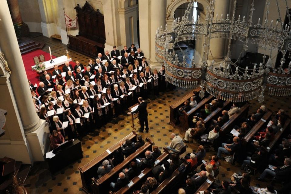Prague: Classical Concert in St. Nicholas Church - Timing and logistics: how to avoid a last-minute headache