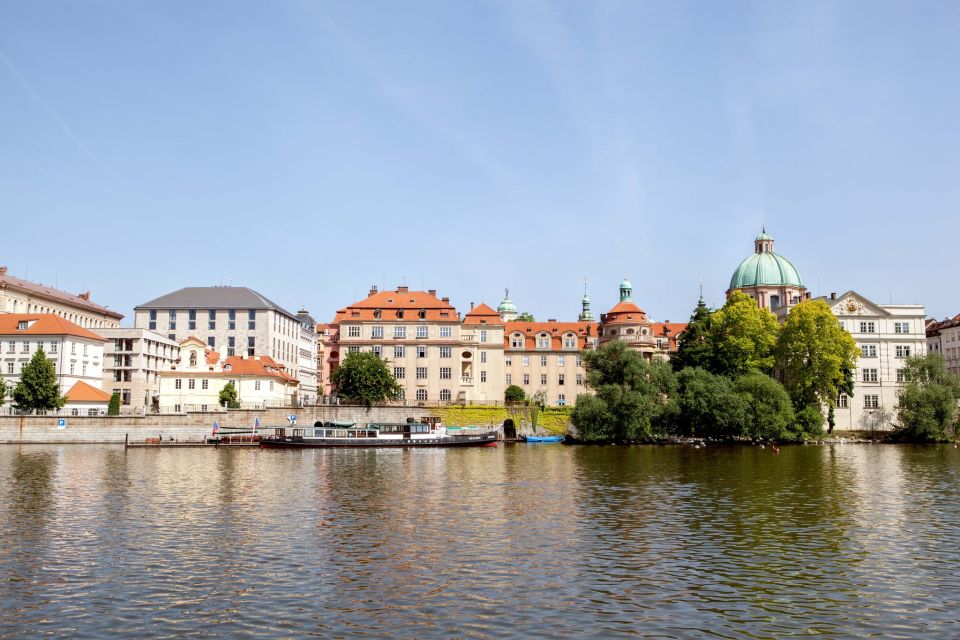 Prague Cruise: 1-Hour on the River Vltava - Final verdict: should you book the River Vltava cruise?