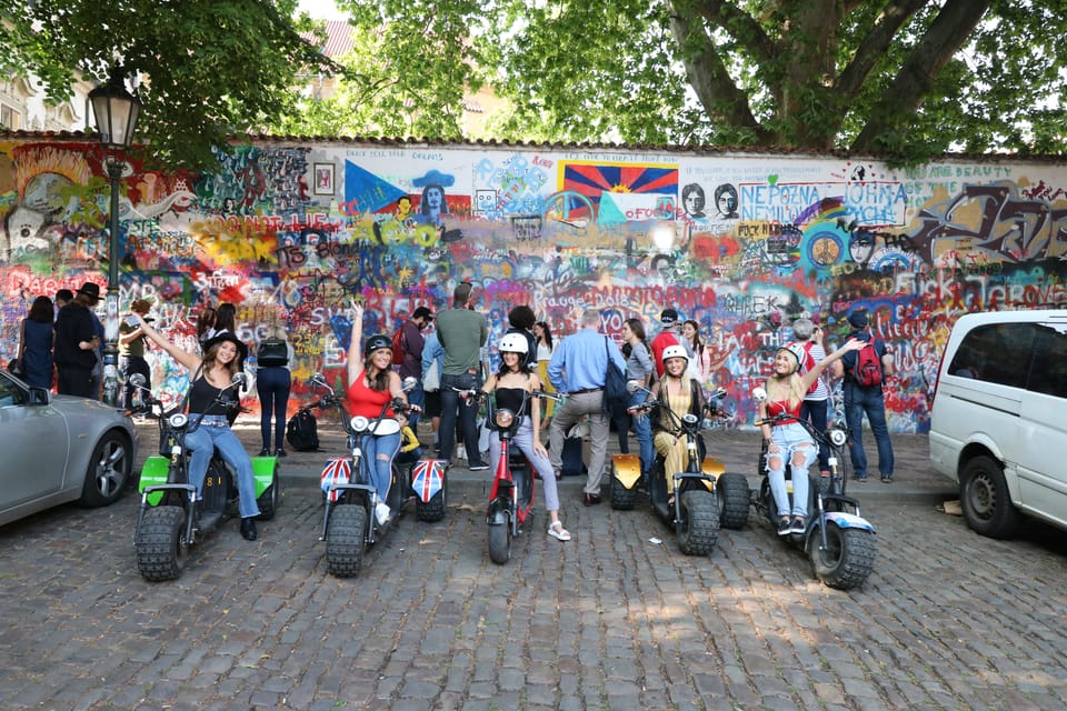Prague: Electric Trike Viewpoints Tour - Josefov Jewish Quarter Stops: Cemetery, Old-New Synagogue, and Quiet Streets