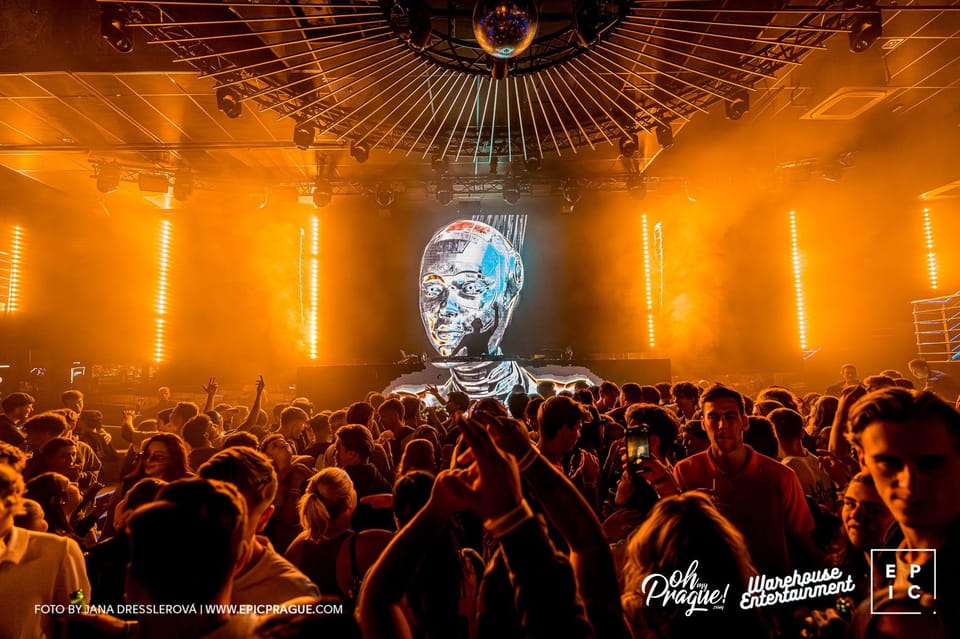 Prague: EPIC Nightclub Entry Ticket - Your 7-hour EPIC night: how to pace it