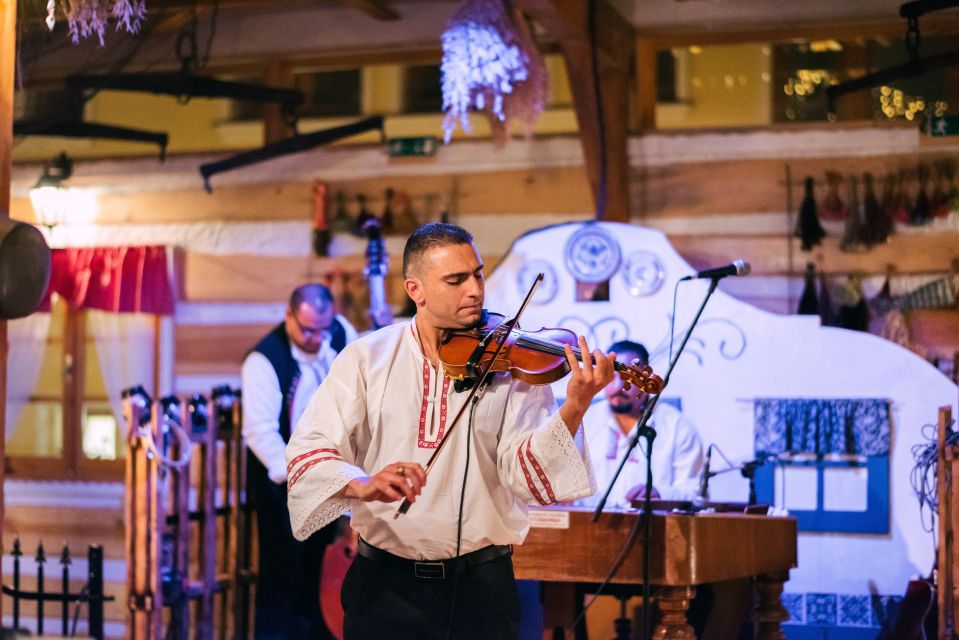 Prague: Folkloric Dinner Show with Unlimited Drinks - Why a Folkloric Dinner Show Beats a Standard Restaurant Night