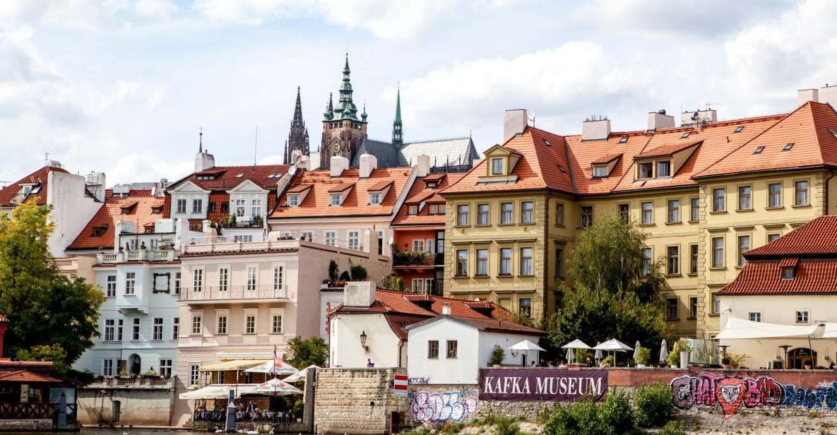Prague: Full-Day Sightseeing Tour with Cruise and Lunch - Lunch at a traditional pub: what’s included, and what isn’t