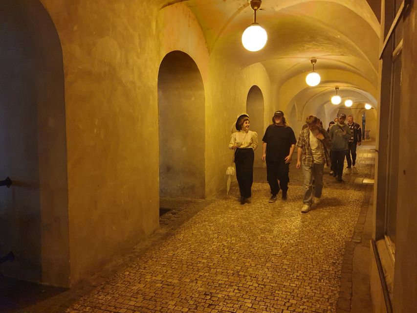 Prague: Ghost Tour - The 90-minute format: storytelling, pacing, and what’s intentionally missing