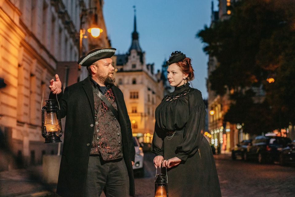 Prague: Ghosts and Legends Nighttime Guided Walking Tour - Meeting Points, Timing, and How to Start Smooth