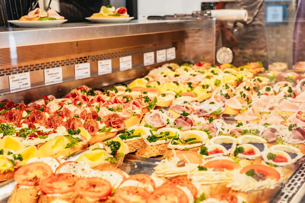 Prague: Guided Street Food Walking Tour - Where the value really comes from (and where it might not)