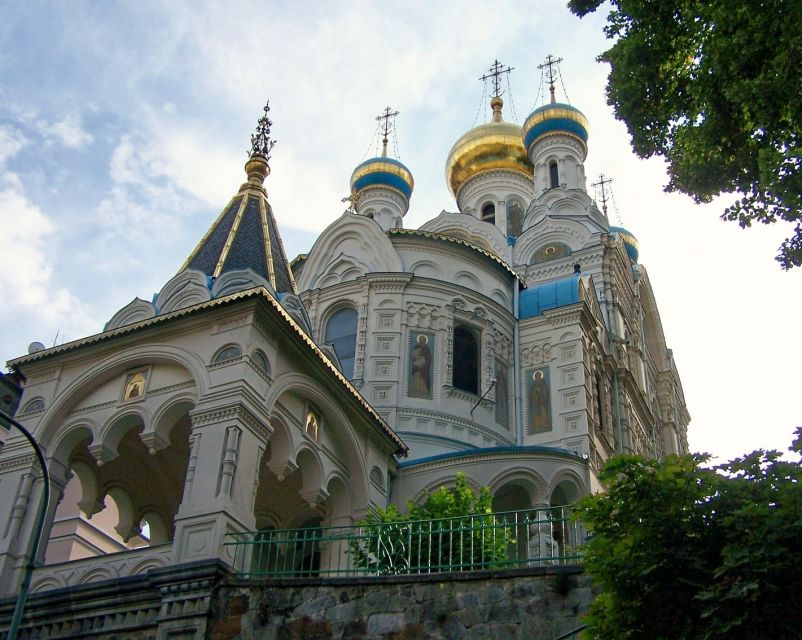Prague: Karlovy Vary Day Trip with Watchtower and Funicular - The Guided Center Walk: 45 Minutes That Give You Instant Context