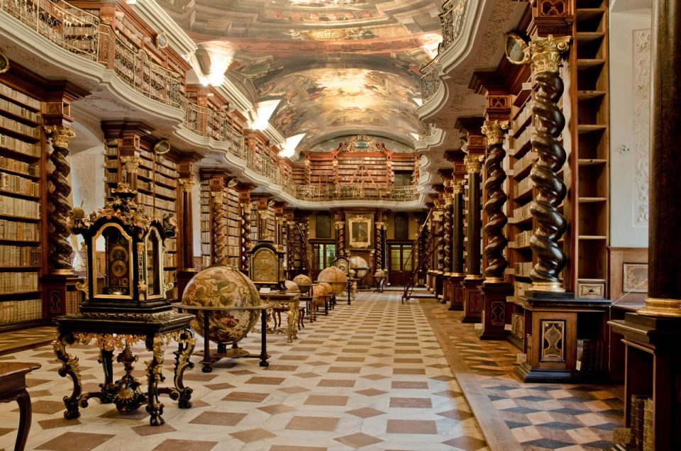 Prague: Klementinum Library & Astronomical Tower Guided Tour - When the program shifts: how to stay flexible