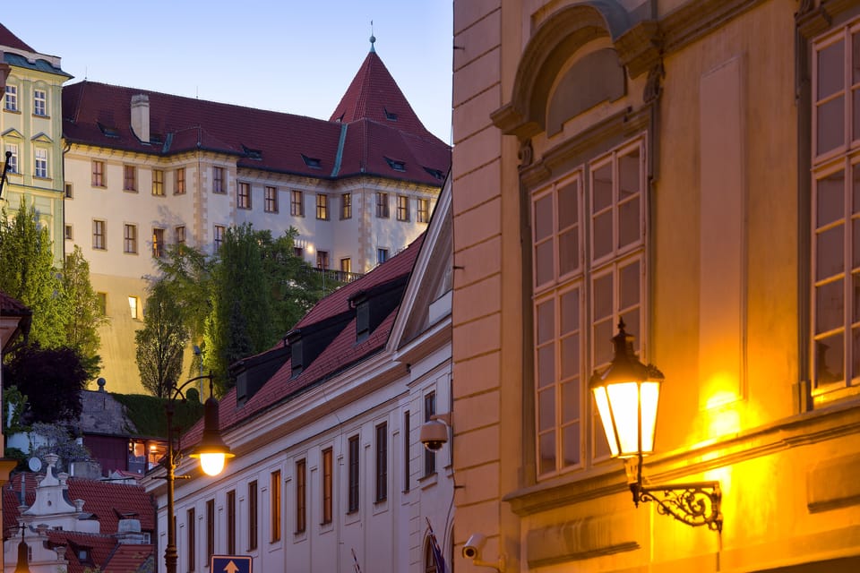 Prague: Lobkowicz Palace Ticket & Audio Guide - Where Lobkowicz Palace Sits in Prague Castle