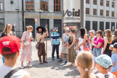 Prague: Nightwatchman of Prague Walking Tour - Meeting at Nám. Republiky: powder gate is your anchor