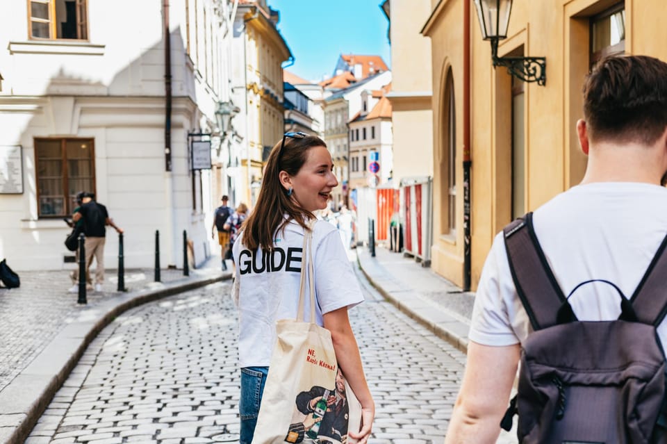 Prague: Old Town, Astronomical Clock and Underground Tour - Orloj at the Heart of It: Astronomical Clock and Old Town Hall