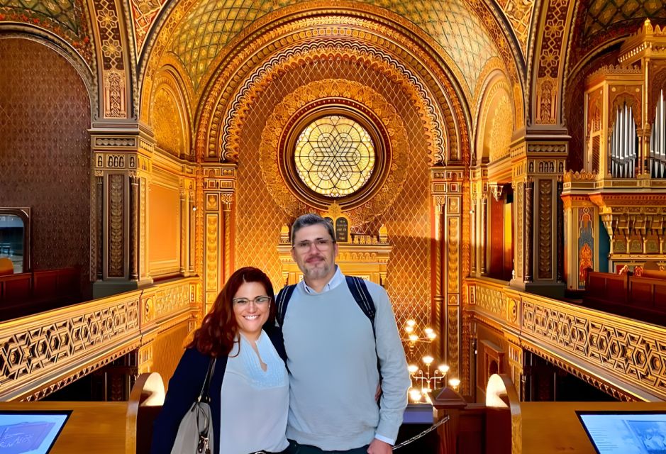Prague: Prague Synagogues & the Jewish Cemetery Guided Tour - Key takeaways before you go