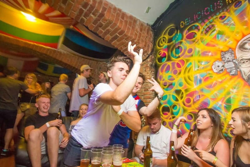 Prague: Pub Crawl with 2-Hour Open Bar at Drunken Monkey - FAQ
